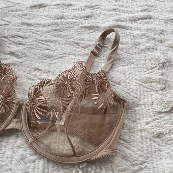 Wacoal Luxe Rare Beauty Nude Embroidered Underwire Bra 36DD - Picture 3 of 9